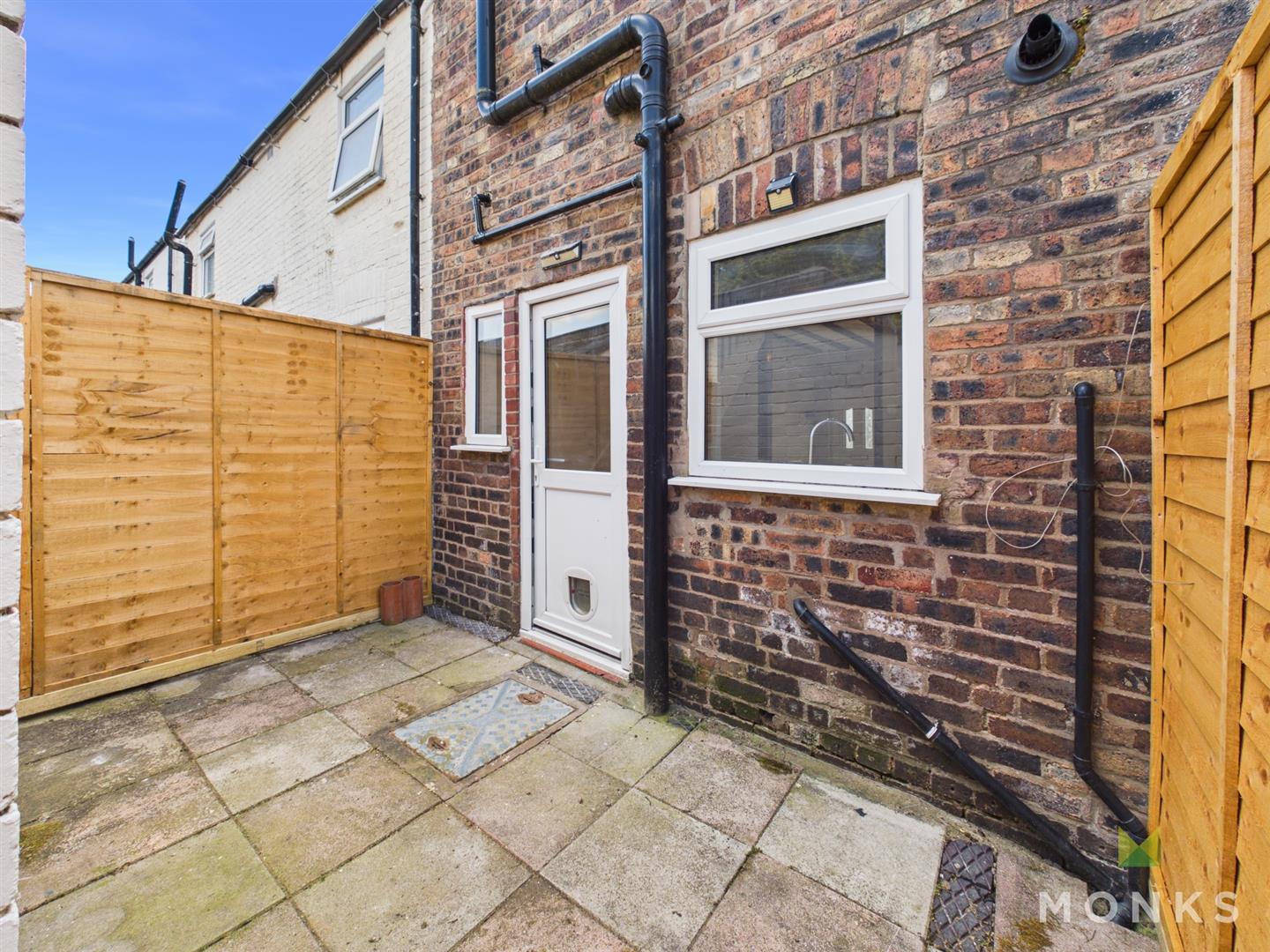 20 Albert Road, Oswestry, SY11 1NQ For Sale